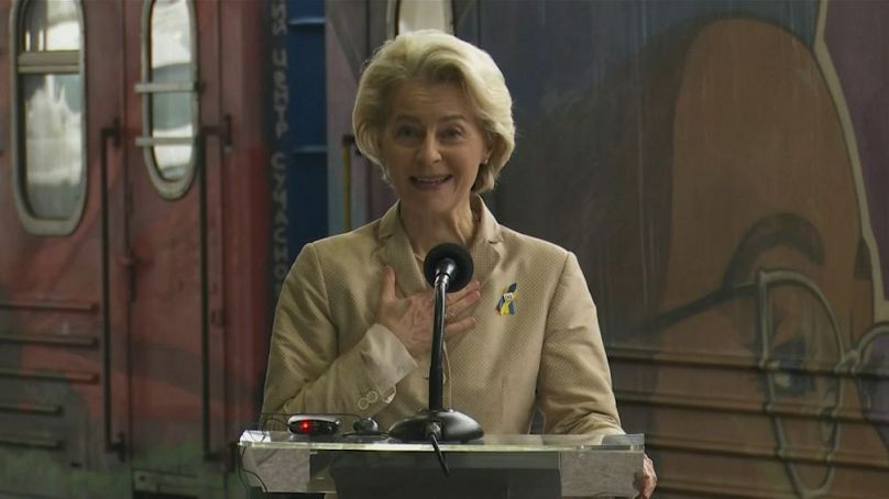 Ursula von der Leyen ribadisce il sostegno di Bruxelles all'Ucraina
