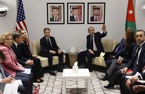 Госсекретарь Энтони Блинкен на встрече с замминистра и главой МИД Иордании Айманом Сафади в Аммане