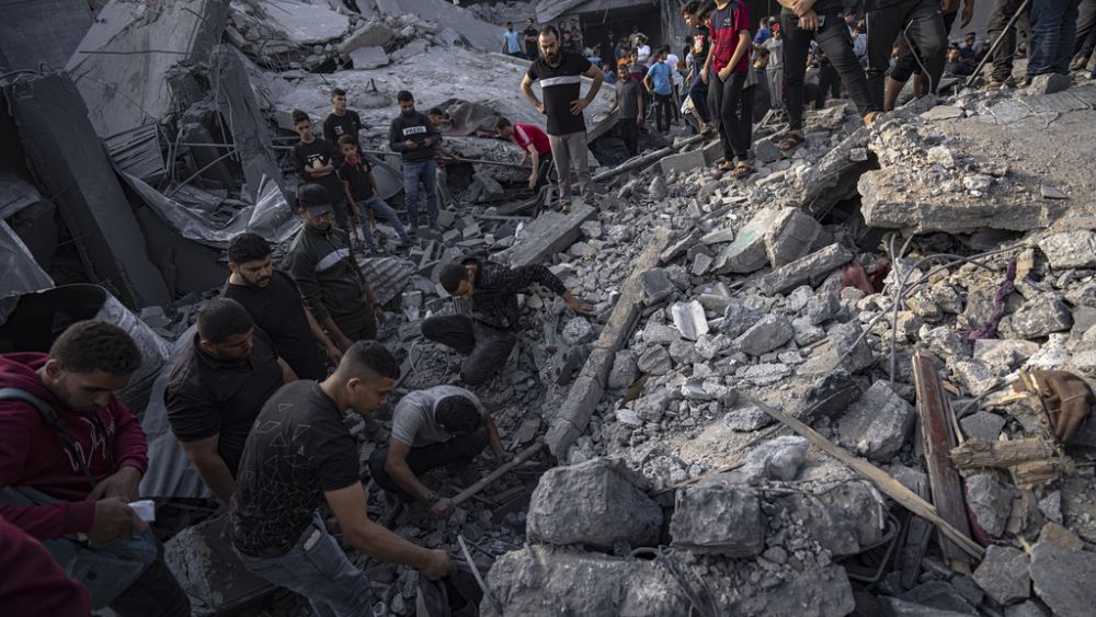 Death toll in Gaza due to Israeli attacks rises to 9,700 - Kiratas