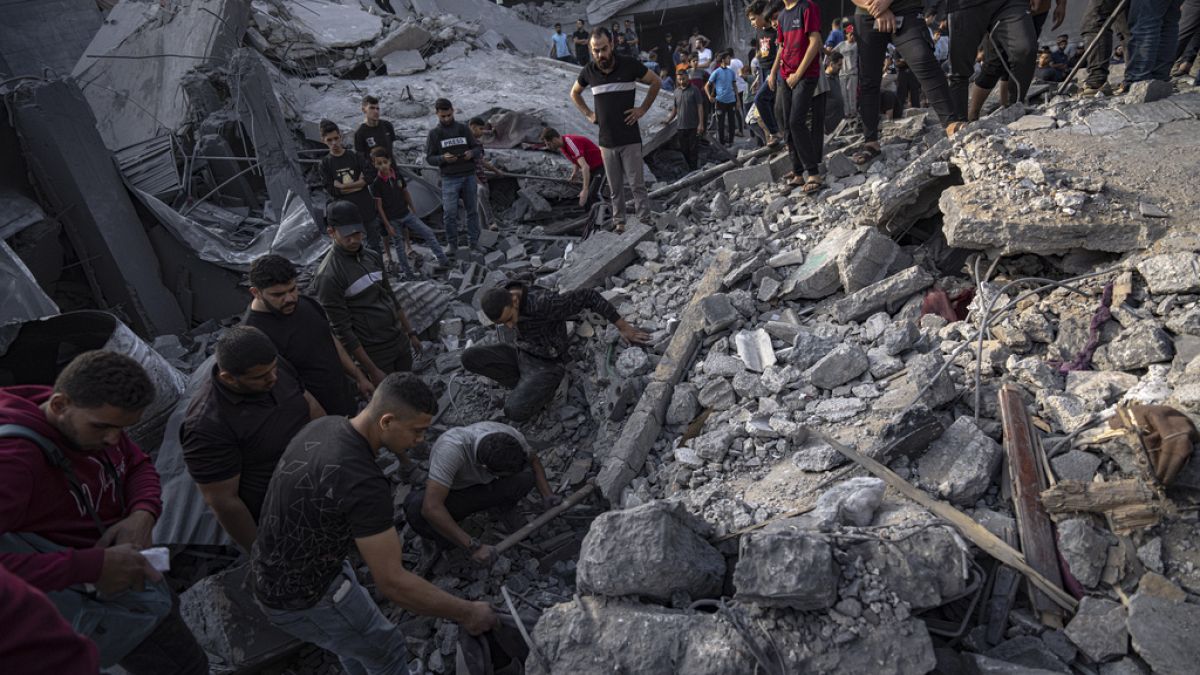 Número de mortes em Gaza não pára de crescer
