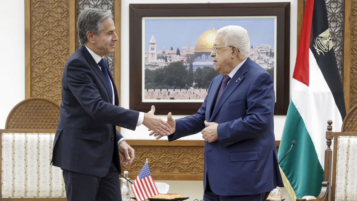 Anthony Binken et Mahmoud Abbas, le président de l'Autorité palestinienne