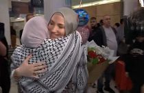 لحظة وصول أستراليين من أصول فلسطينية إلى سيدني الأسترالية