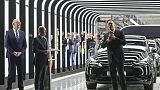 Tesla CEO'su Elon Musk, Almanya Başbakanı Olaf Scholz ile birlikte Gruenheide'deki fabrikanın açılışını 2022'de yapmıştı