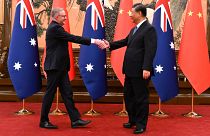 الرئيس الصيني شي جينبينغ يلتقي رئيس الوزراء الأسترالي أنتوني ألبانيزي في بكين