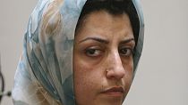 Η Ναργκίς Μοχαμαντί, η ιρανή ακτιβίστρια που τιμήθηκε με το Νόμπελ Ειρήνης 2023