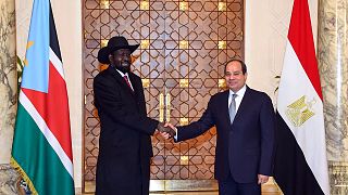 Abdel Fattah al-Sissi reçoit son homologue sud-soudanais Salva Kiir au Caire