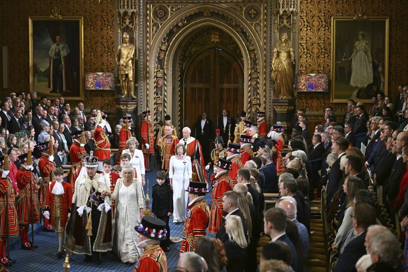 Il Re Carlo III e la Regina Camilla arrivano in Parlamento in vista del tradizionale King's Speech che da il via ai lavori parlamentari