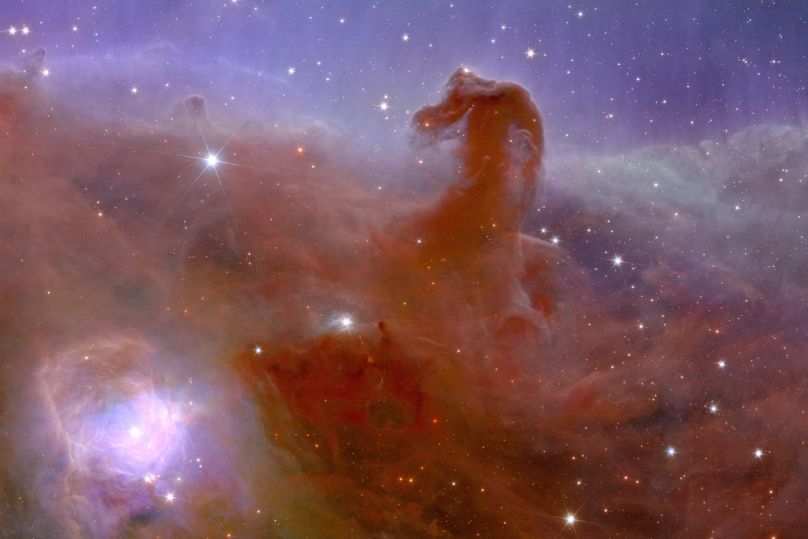 Atbaşı Nebulası dünyaya en yakın oluşumlardan biri olma özelliğine sahip