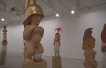 Les rêves de Christo et d'une série de sculptrices prennent vie à la Saatchi Gallery de Londres