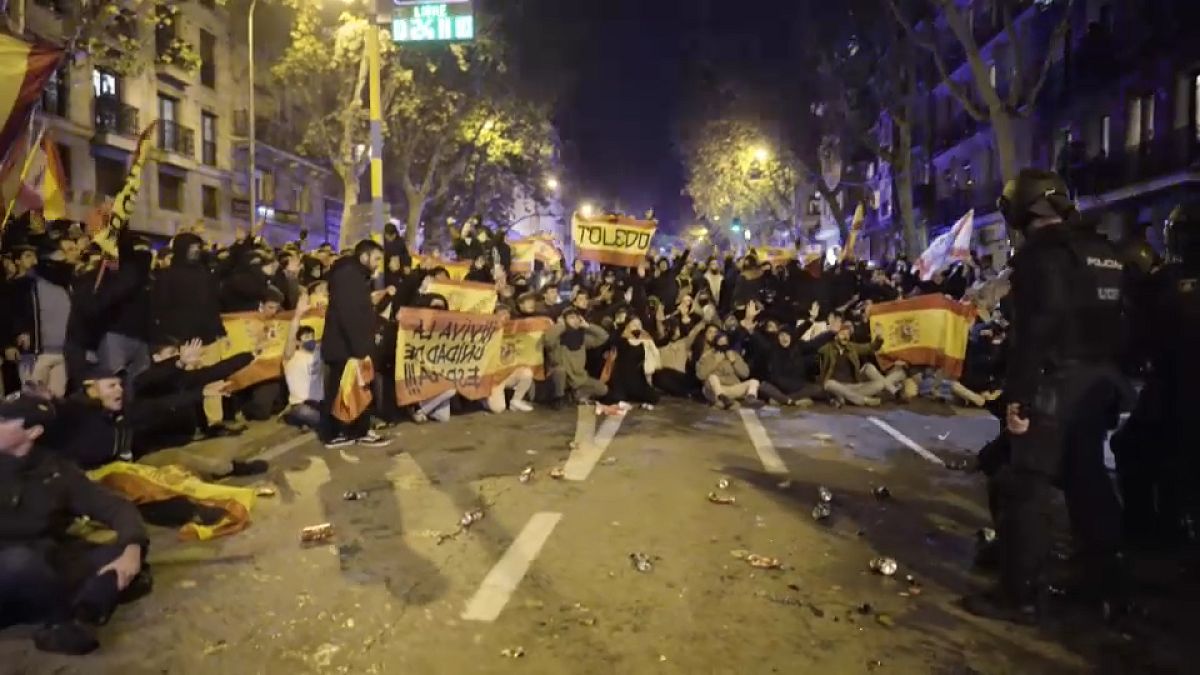 Protestas ante el PSOE 