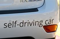 Das Bild zeigt ein selbstfahrendes Auto. Die britische Regierung hat angekündigt, dass sie Rechtsvorschriften zur Regulierung und Entwicklung der autonomen Fahrzeugindustrie einführen wird.