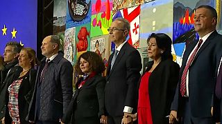 Des responsables géorgiens célèbrent la décision de la Commission européenne, le 8.11.2023