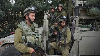 جنود إسرائيليون بالقرب من قطاع غزة