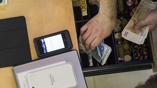  Apple iPhone с касов уред 