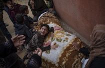 Trauer im Gazastreifen. Die Kämpfe haben nach Angaben der Palästinenser schon mehr als 10.000 Menschenleben gefordert.. 