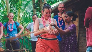  В Керала, личната страна на Бога, бихте могли да прекарвате време в локалната общественост, научавайки обичайните им способи на живот. 