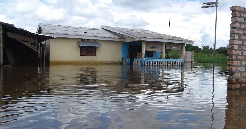 Central African Republic: Bangui residents forced to live in flooded ...