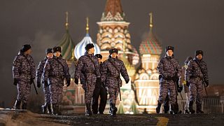 Moszkvai rendőrök a Vörös téren