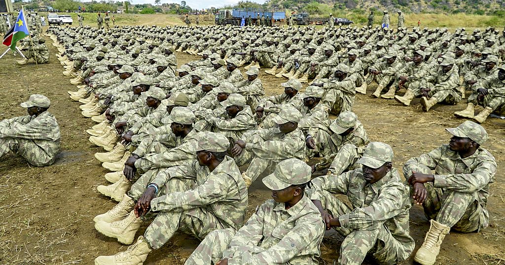 South Sudan deploys first unified forces after peace deal