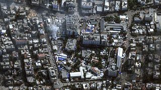 Műholdas felvétel a gázavárosi as-Shífa kórházról