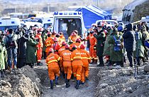 Çin'de su basan madende çalışan işçiler kurtarıldı (arşiv)