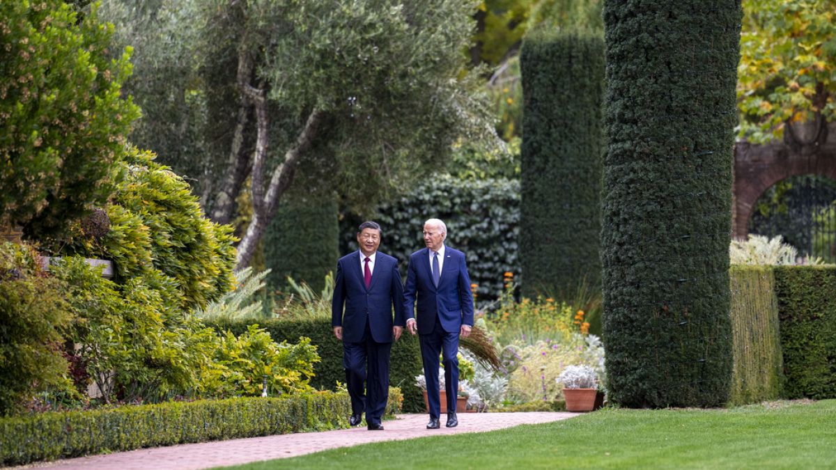 ABD Başkanı Joe Biden, Çin Devlet Başkanı Şi Cinping'le San Francisco'da buluştu