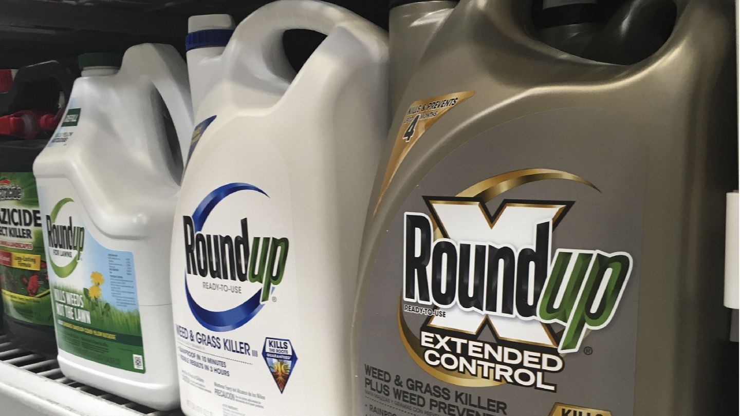 Glyphosate: Europe divided by the world's most widely used pesticide