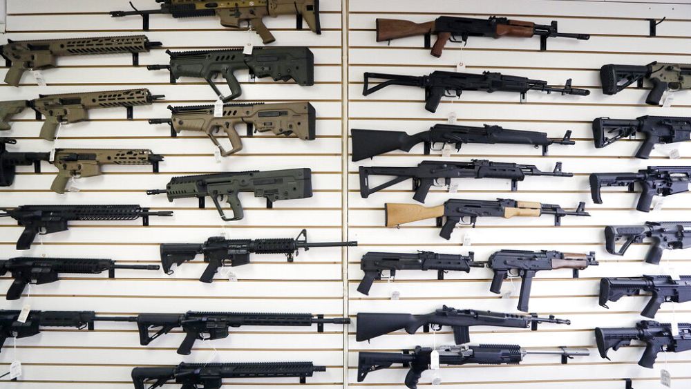 Mass shooting fears as Lithuanian MPs propose automatic weapons bill thumbnail