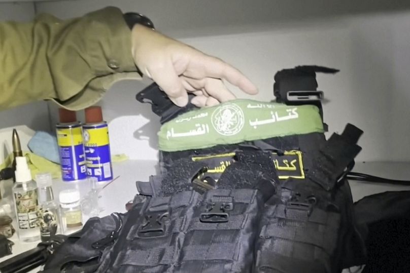 Ο IDF ισχυρίζεται ότι εντόπισε όπλα της Χαμάς στο Αλ Σίφα