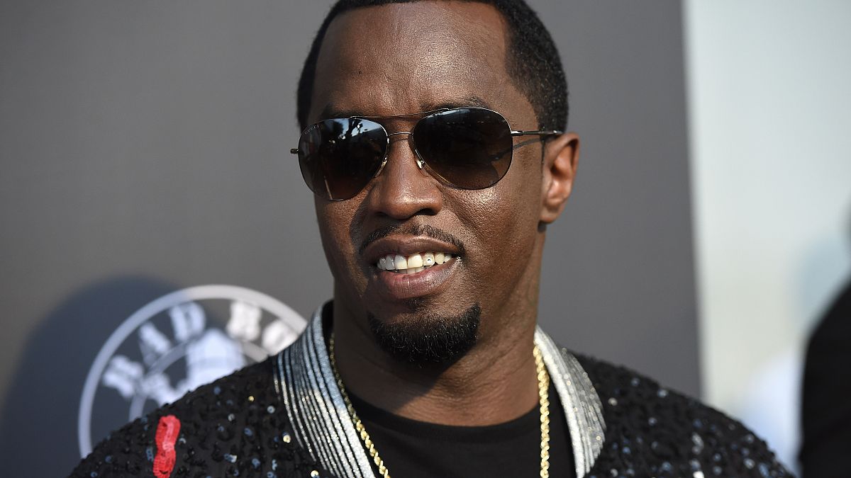 P.Diddy обвинен в жестоком обращении и сексуальном насилии его бывшей девушкой