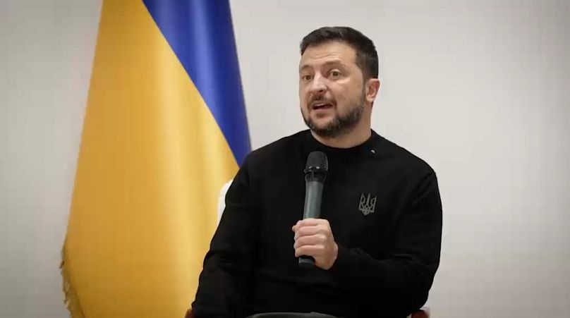 Zelensky ospite all'Università di Mariupol, ora riaperta a Kiev. (17.11.2023)