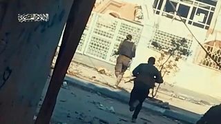 صورة مأخوذة من مقطع فيديو للعملية التي نفذتها حماس في مستشفى الرنتيسي