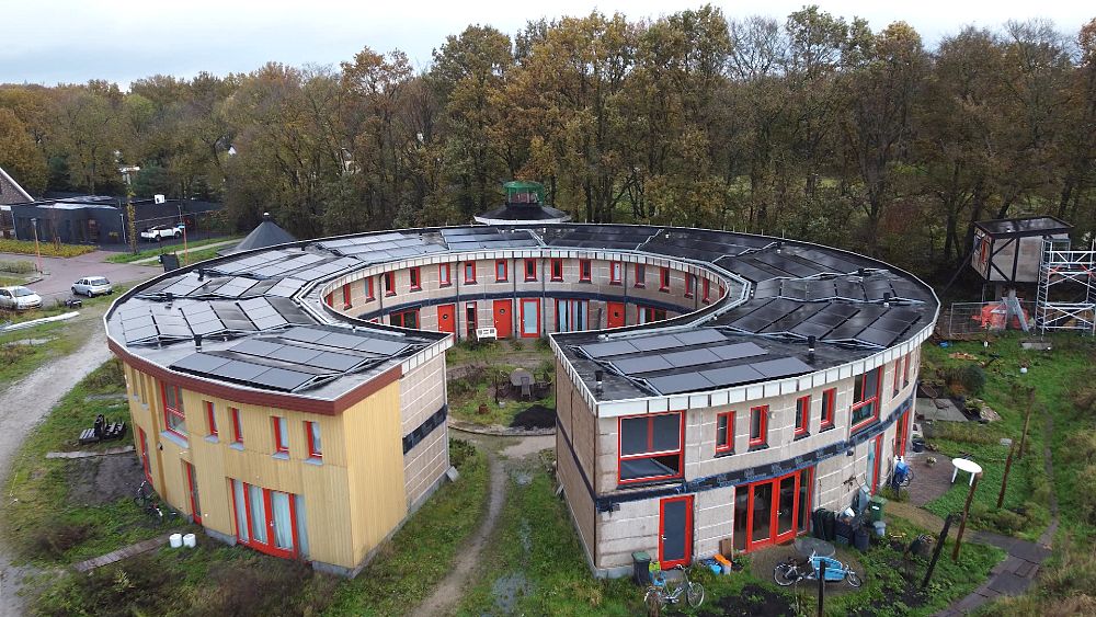 Ecovillage Boekel: Discover the Netherlands' award-winning, sustainable housing community thumbnail