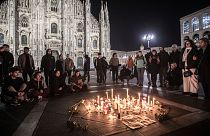 مراسم روشن کردن شمع بیاد جولیا، ۱۹ نوامبر، میلان ایتالیا
