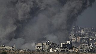 İsrail savaş uçaklarınca bombalanan Gazze Şeridi
