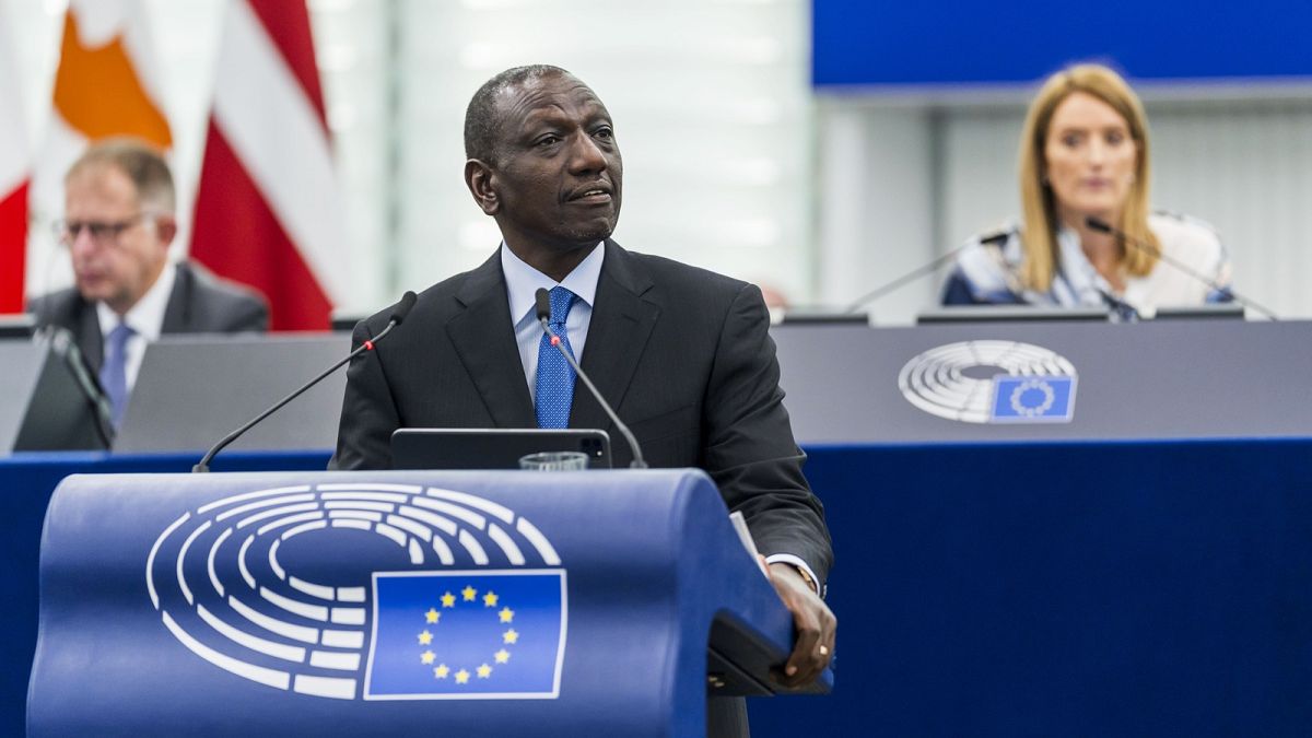 El Presidente de Kenia, William Ruto, instó a Europa a mejorar las duras condiciones de financiación a las que se enfrentan los países africanos.