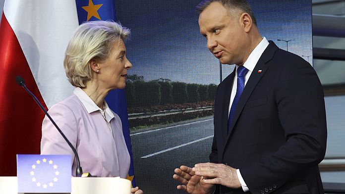 Poland gets EU greenlight for first payment of recovery funds, worth €5.1 billion