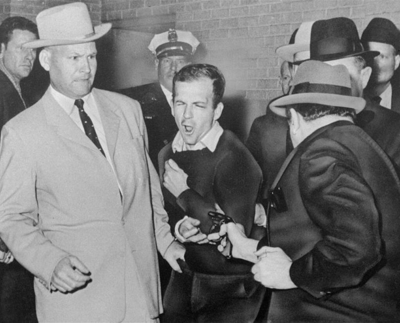 Jack Rubi lelövi Lee Harvey Oswaldot 1963. november 24-én