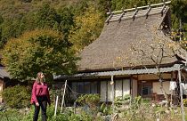 ترمیم خانه‌های قدیمی و بام‌های گالی‌پوش برای تقویت گردشگری در ژاپن