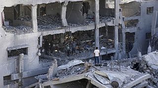 Distruzione degli edifici in seguito ai bombardamenti israeliani