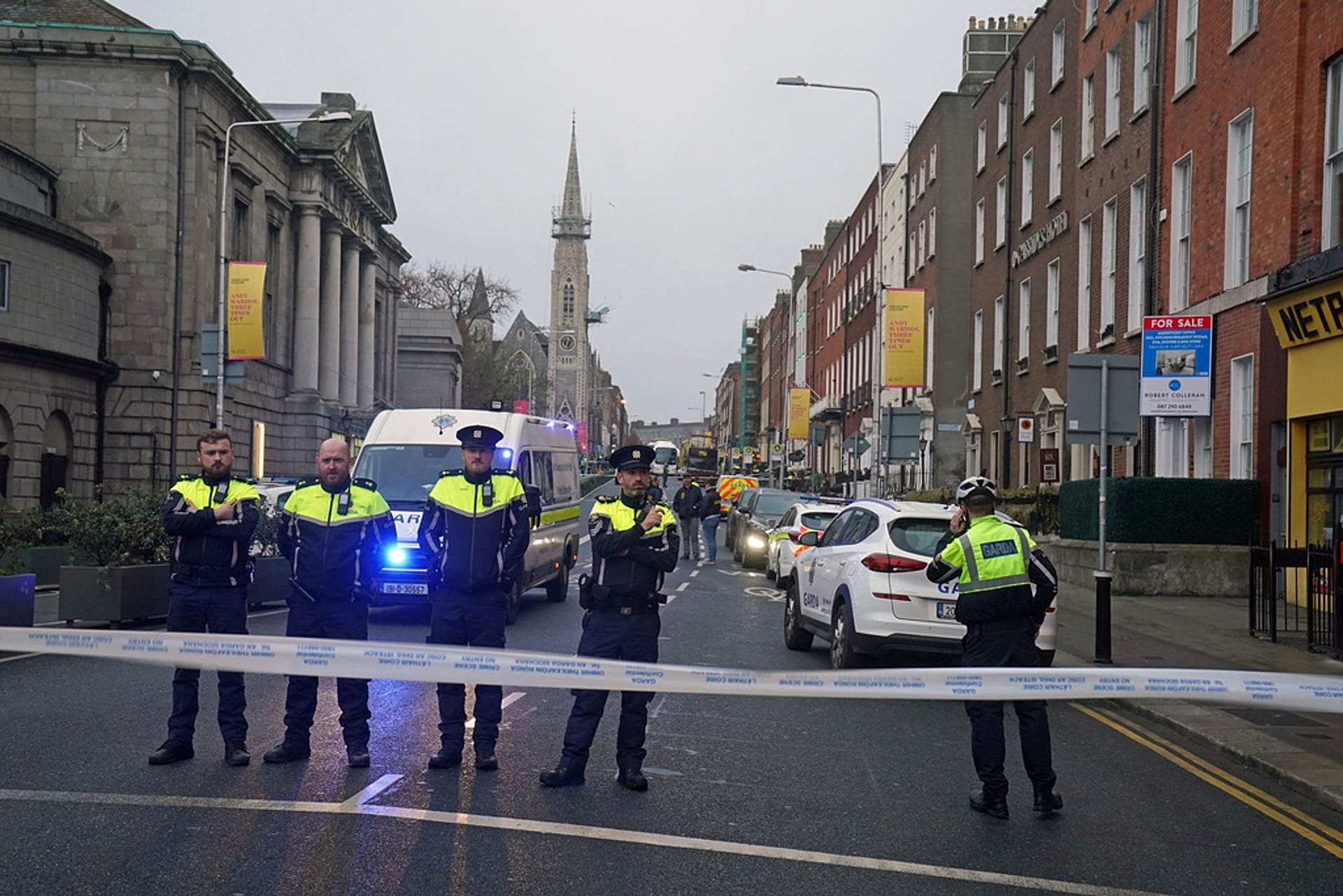 Dozens arrested after far-right mob riots in Dublin over stabbing ...