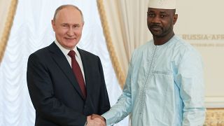 Or : le Mali et la Russie s'accordent sur la construction d'une raffinerie