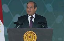الرئيس المصري عبد الفتاح السيسي خلال مؤتمر في القاهرة.