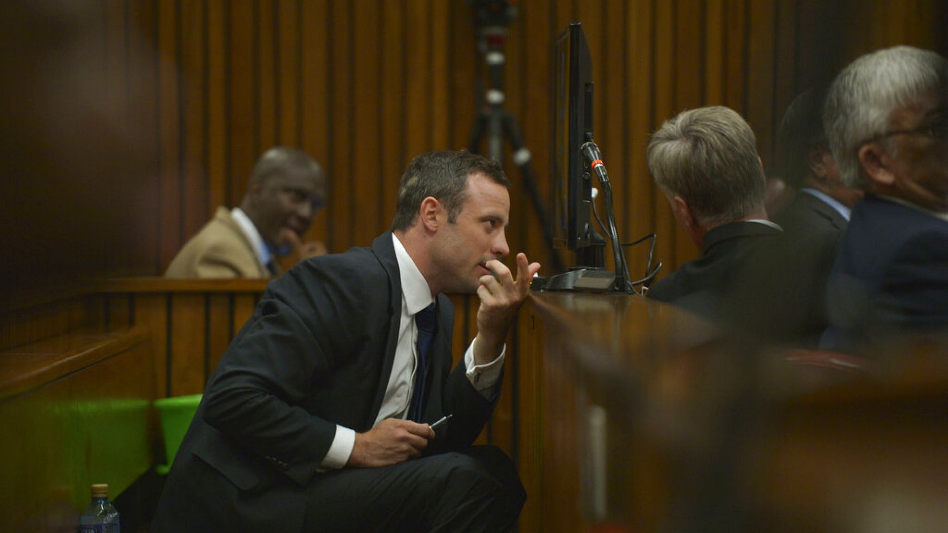 South African Olympic Runner Oscar Pistorius Granted Parole 10 Years