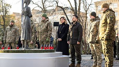 Volodymyr Zelensky e la moglie Olena alla commemorazione dell'Holomodor. (Kiev, 25.11.2023)