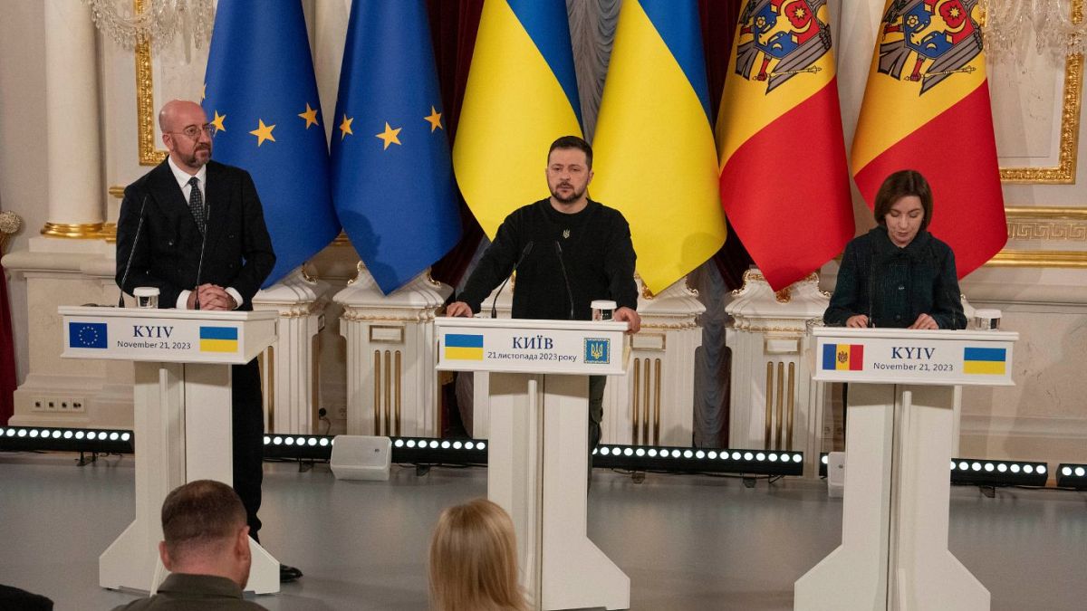 نشست مطبوعاتی مشترک روسای جمهور مولداوی و اوکراین و رئیس شورای اروپا