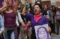 تظاهرات روز جهانی مبارزه با خشونت علیه زنان 