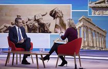  Ο πρωθυπουργός Κυριάκος Μητσοτάκης παραχωρεί συνέντευξη στον τηλεοπτικό σταθμό BBC One και στη δημοσιογράφο Laura Kuenssberg