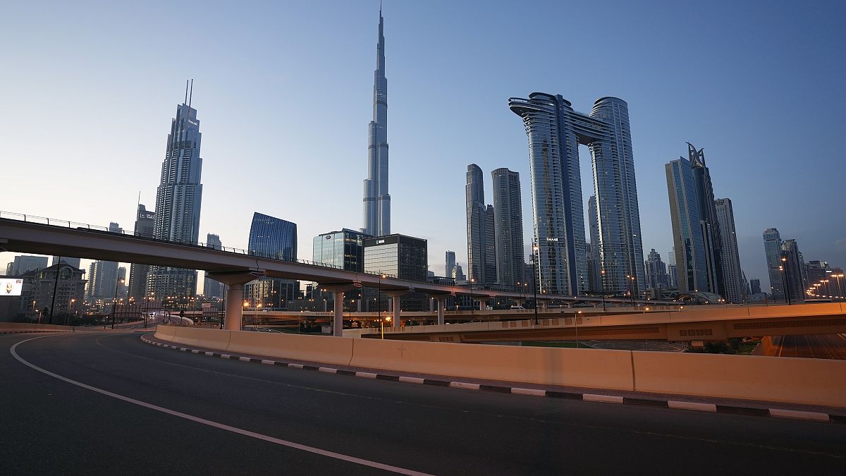 Vista general de la ciudad de Dubái, que acogerá la COP28 a partir del jueves