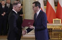 Новое польское правительство приведено к присяге, но продержится ли оно больше двух недель?